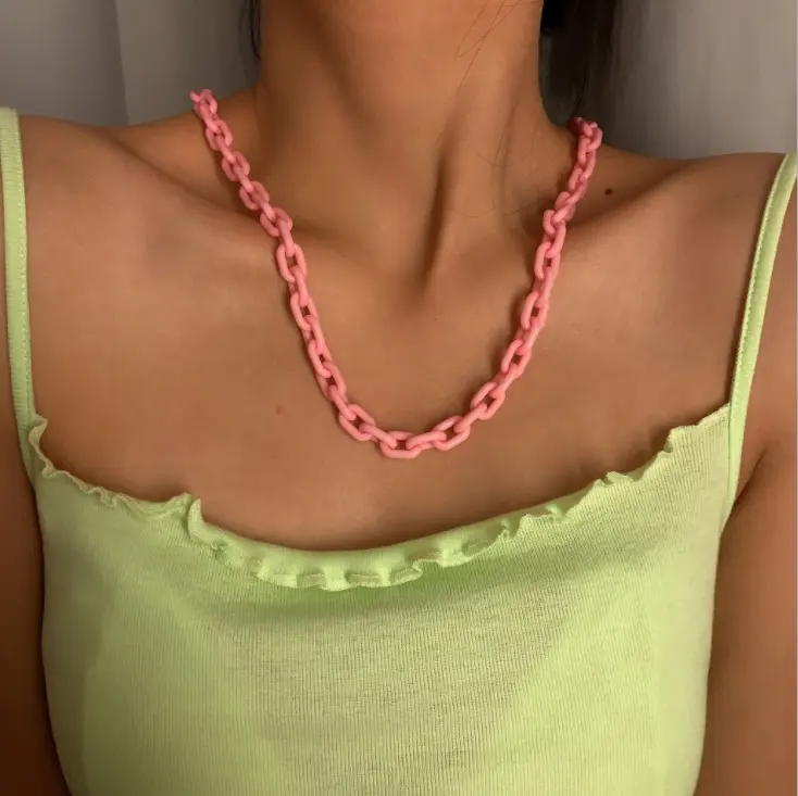 9 colores moda acrílico ácido acético Color verde Collar de Gargantilla Collar Punk resina collares largos para la joyería de las mujeres