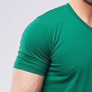 Collection été pour hommes, t-shirt en coton uni, col en V simple, coupe ajustée, sur mesure, vêtements décontractés pour hommes, t-shirts en vente flash - Product Image 5