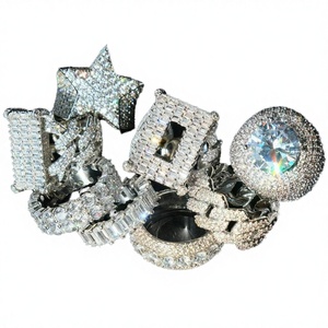 แหวนฮิปฮอปขายดี ประดับเพชรโมอิสซาไนต์ ดีไซน์ Eternity Band เงินแท้ 925  แบบ Ice Out สำหรับทั้งชายและหญิง  ทรง Brilliant Cut  ฝังแบบ Prong Setting  ให้ความเงางามสุดๆ - Product Image 3