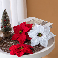 Fleurs artificielles de poinsettia rouge en soie faites à la main sur mesure en gros pour la décoration de couronnes, guirlandes et arbres de Noël
