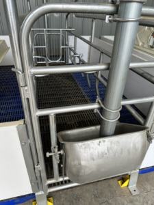 Enclos <span class=keywords><strong>de</strong></span> mise bas pour truies pas chers, double enclos <span class=keywords><strong>de</strong></span> mise bas pour porcs, produit à vendre - Product Image 5