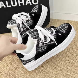 Chaussures décontractées pour hommes, style skate, noir et blanc - Product Image 4