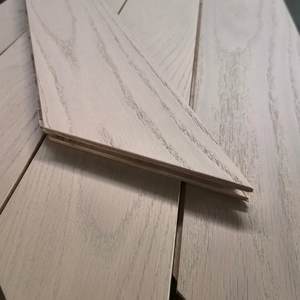 Parquet en <span class=keywords><strong>chêne</strong></span> européen massif multicouche Chevron 15 mm, finition naturelle, pour maison - Product Image 3
