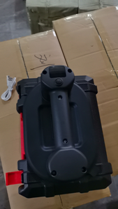 Poussoirs d'aspiration sans fil 200kg Alimenté par batterie Ventouse électrique pour carreaux de béton <span class=keywords><strong>en</strong></span> marbre Plaques de <span class=keywords><strong>verre</strong></span> et d'acier - Product Image 5