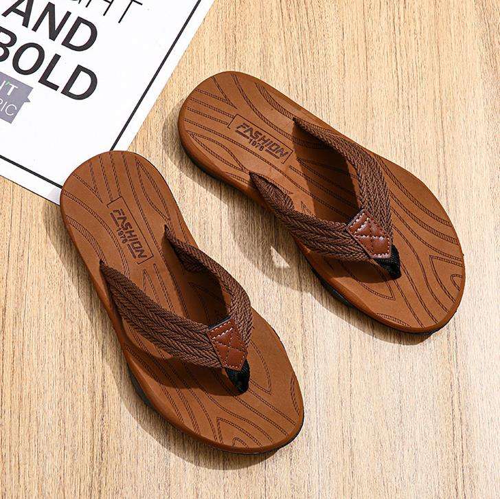 สีน้ำตาล