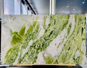 Lastra Lucida in Marmo Verde Snow Mountain, Pietra Naturale Verde e Bianca per Decorazione di Lusso di Pareti, Pavimenti e Piani di Lavoro per Hotel e Ville - Product Image 2