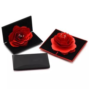 Commercio all'ingrosso la migliore vendita squisito romantico rotazione rosa contenitore di monili anello anello personalizzato contenitore di regalo dei monili - Product Image 2