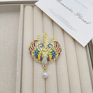 Nuevo Broche de Aleación de Lujo con Esmalte de Aves y Fénixes Retro, de Moda, con Perlas, para Solapa de Traje, para Mujer - Product Image 4