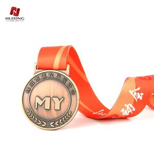 Medallas de Metal Personalizadas en Oro, Plata y Latón para Equipos de Animadoras, Danza, Deportes, Competiciones, Premios con Resina Epoxi Brillante - Product Image 1