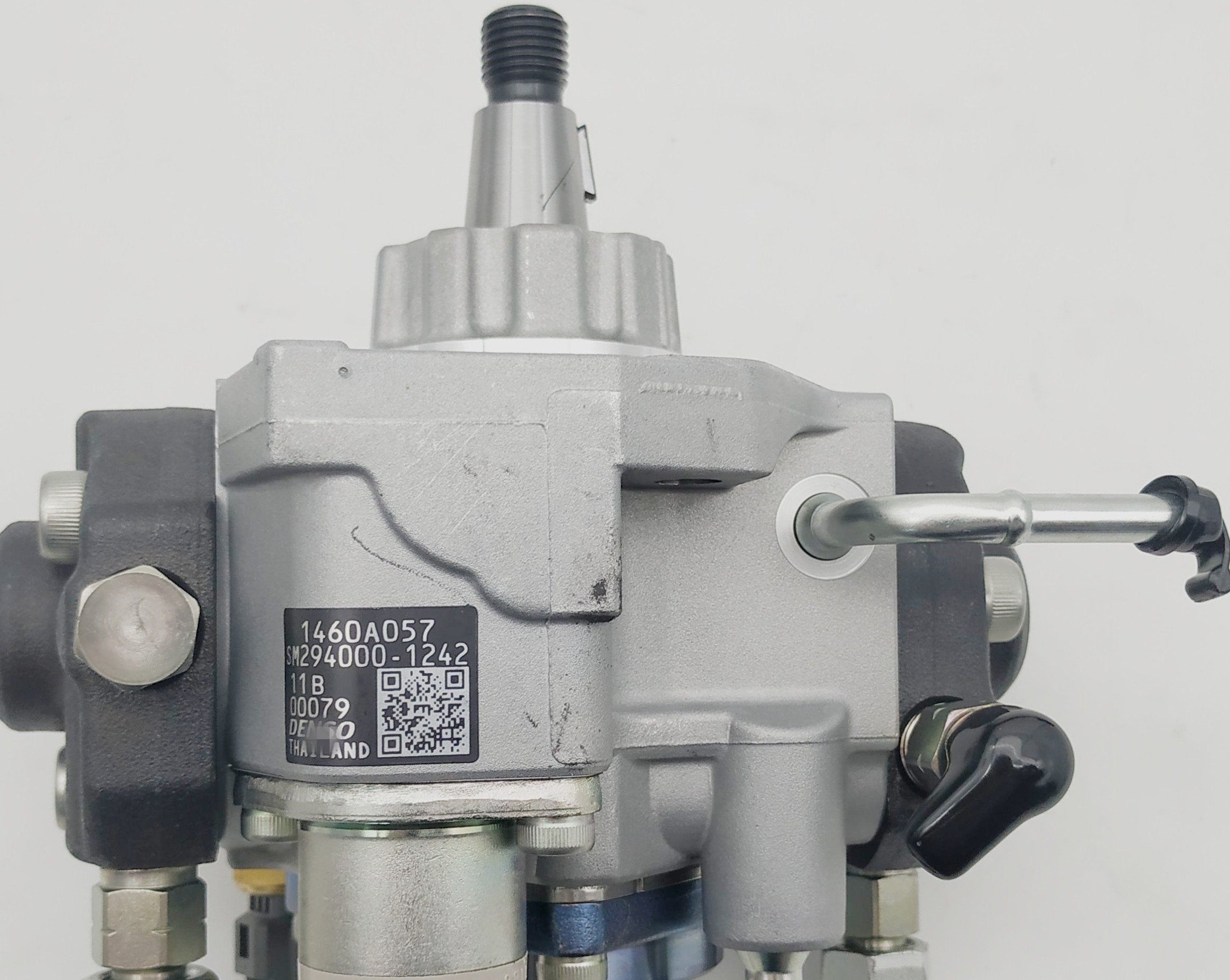 common rail pump 294000-1240 1460A057 for Mitsubishi Pajero/ L200 4D56 HP, Di-D 4WD diesel injection pump 294000-1240 1460A057
