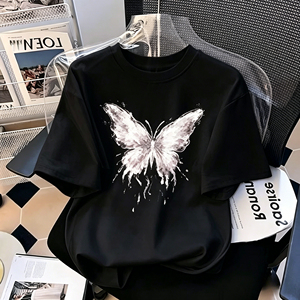 T-<span class=keywords><strong>shirt</strong></span> d'été en coton pour <span class=keywords><strong>femme</strong></span>, grande <span class=keywords><strong>taille</strong></span>, tendance, avec logo OEM d'usine 2026, imprimé dessin animé mignon, col rond, manches courtes, coupe ample - Product Image 4