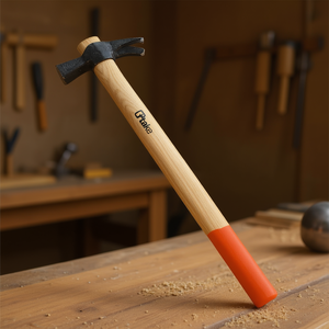 Marteau de charpentier Ttake 5087 avec manche en bois et poignée orange pour la menuiserie et le ciselage - Product Image 3