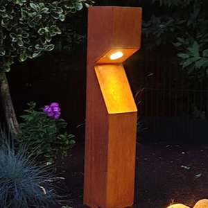 Lámpara de Jardín Rectangular de Acero Corten Oxidado, Moderna, con Acabado Natural, para Montar en el Suelo - Product Image 4