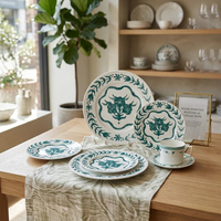 Ensemble de vaisselle en céramique vert foncé à motifs floraux, assiettes en porcelaine fine personnalisées, tasses à thé et café avec soucoupes, service de table en gros