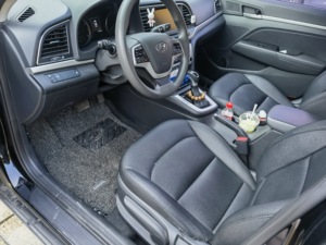 Coche de gasolina de 5 plazas más vendido para <span class=keywords><strong>Hyundai</strong></span> Elantra con cámara trasera y techo solar eléctrico, coche usado líder de China - Product Image 5