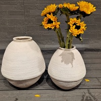Ensemble de vases à fleurs en céramique en terre cuite de grande taille au design vintage personnalisé Décoration de jardin à domicile Pot de fleurs en métal personnalisé géant