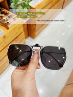 Nouveau Style Ultra-Léger Flip-Up HD Lunettes De Soleil Polarisées Photochromiques Conduite Myopie Lunettes UV400 Protection PC Clip-On pour Hommes