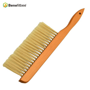 Benefitbee Nieuwste Enkele Rij Plastic Bee Sweep Bijenteelt Gereedschappen Zacht Plastic Bee Borstel - Product Image 4