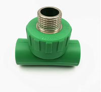 Accessoires de raccordement en T pour tuyaux PPR polis basse pression avec connectivité par soudure et garantie de 10 ans