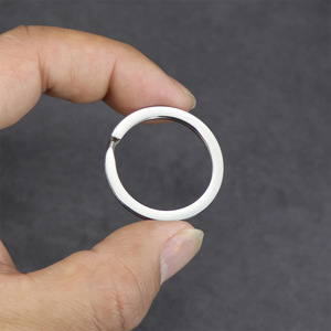 Titanium <b>Key</b> <b>Ring</b> Round Handmade Mirror Finish Metal Keychain Accessory For <b>Car</b> <b>Keys</b> - Product Image 3