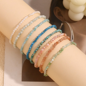 สร้อยข้อเท้าลูกปัดอะพาไทต์ขนาดเล็ก 3 มม. แบบเหลี่ยมเพชรพลอย ชุบทอง 18K บนสแตนเลสสตีล สำหรับผู้ค้าปลีกขนาดเล็ก รองรับ OEM แบบกำหนดเอง - Product Image 4