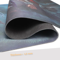 Tapis de souris de jeu imprimé anime personnalisé, résistant à l'eau, en stock, forme personnalisée, taille personnalisée, base en caoutchouc antidérapante pour les dortoirs étudiants
