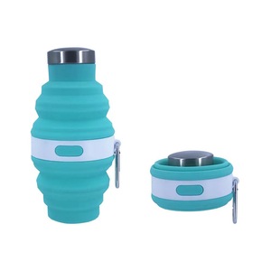 Bouteille d'eau pliable télescopique en silicone écologique pour sports de plein air avec logo, à boire directement et mousqueton - Product Image 5