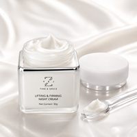 Offre des bienfaits pour la longévité de la peau aux peaux stressées et fatiguées. Crème de nuit pour le visage Alpha Arbutin Glutathione Tone Balance.