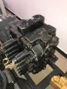 मिनी हाइड्रोलिक नियंत्रण वाल्व sk480, कोडल्को के लिए मुख्य वाल्व SK460-8 <span class=keywords><strong>SK450</strong></span>-<span class=keywords><strong>6</strong></span> sk450lc SK450LC-<span class=keywords><strong>6</strong></span> SK480-8 sk450lc sk495d - Product Image 3