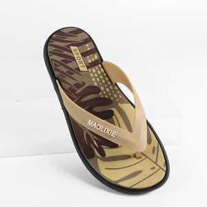 Prix Usine Grossiste PVC Tongs Sandales Plage Chancletas Sport Vente en Gros Claquettes <span class=keywords><strong>Homme</strong></span> Semelle EVA Multicolore Logo Personnalisé - Product Image 6