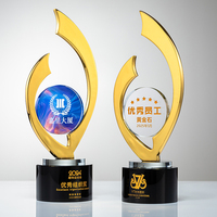 Nouveau design personnalisé gravé cristal métal trophée verre prix trophée blanc prix