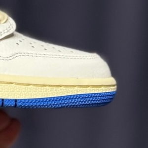 Chaussures de basketball rétro 2026 pour hommes, bleu et blanc, imperméables, respirantes, en cuir véritable, à lacets, amortissantes, tendance mode - Product Image 2