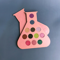 Grosir palet Eyeshadow kustom DIY produksi rias bentuk hati dengan hasil akhir berkilau membuat merek Anda sendiri