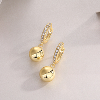 Boucles d'oreilles clous en argent sterling 925 plaqué or 18 carats avec moissanite cœur pavée couleur D VVS1 pour femme