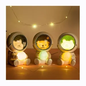 New Creative Cute led light lamp Guardian Star Pet Spaceman Night Light for Bedroom Jewelry Ornaments Gift Lamp