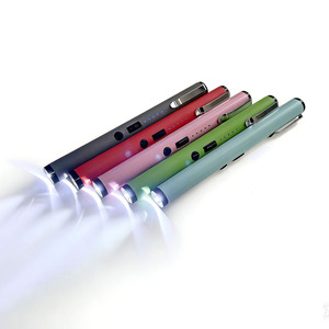ปากกาอเนกประสงค์ MagiUSA พร้อมไฟฉาย LED แบบชาร์จได้ อุปกรณ์ป้องกันฉุกเฉิน - Product Image 1