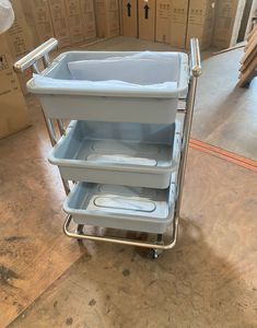 होटल और रेस्तरां स्टेनलेस स्टील चांदी + ग्रे गंदे पकवान प्लास्टिक ट्रे और बाल्टी के साथ ट्रॉली इकट्ठा - Product Image 3