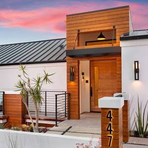 Porte en bois moderne à battants, porte extérieure en bois, design postmoderne pour maisons et villas, portes d'<span class=keywords><strong>entrée</strong></span> en bois - Product Image 6