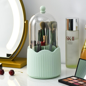 Support pour pinceaux de maquillage vert menthe avec dôme en verre, organisateur de cosmétiques anti-poussière pour rangement sur bureau - Product Image 1