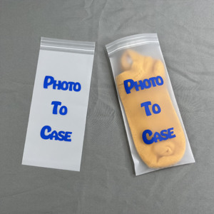 Sac en plastique givré écologique pour chaussettes, jeans, vêtements, avec bande adhésive, sac pour vêtements avec logo personnalisé - Product Image 3
