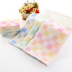 Qidou – bavoir en gaze pour bébé, 26x26 cm, serviette à carreaux en pur coton pour nourrissons, pour l'alimentation et le bain - Product Image 3