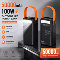 Powerbank 50000mAh 2-in-1 Hochkapazität 100W Schnellladung Typ-C Doppel-USB Li-Polymer LED-Anzeige Notlicht für den Außenbereich
