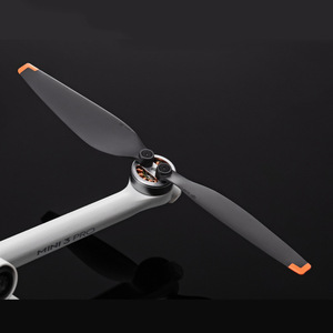 Propeller with Screws for <b>Mini</b> <b>3</b> <b>Pro</b> / <b>Mini</b> 4 <b>Pro</b> Quick Blade Wing Drone Repair Spare Parts 8PCS/1Set New - Product Image 3
