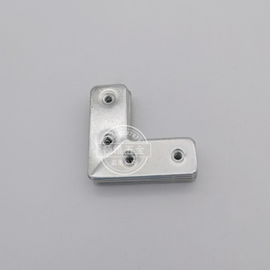 Support d'angle en aluminium Autonomy 10, connecteur à angle droit durable pour la décoration intérieure, quincaillerie de porte et de fenêtre - Product Image 3