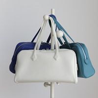 Sac fourre-tout à bandoulière en cuir de vachette pleine fleur pour femme, grande capacité, fermeture éclair géométrique, élégant et simple, vente en gros, OEM
