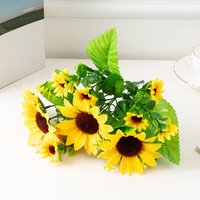 Tournesol artificiel Aun Flower avec 7 têtes de fleurs artificielles en soie, toucher réaliste, fleur artificielle de tournesol