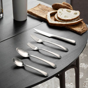 Juego de cubiertos sinfónicos desechables de lujo, cubiertos de boda elegantes de acero inoxidable en <span class=keywords><strong>la</strong></span> mesa, diseño de cuchara y tenedor - Product Image 2