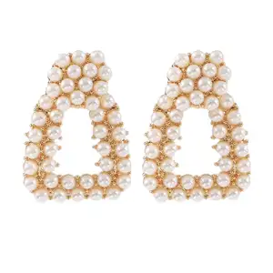 Korean ZA Luxury Imitation Pearl Stud Earrings Statement Beaded Earrings Handmade Crystal Drop Rectangle Fashion Jewelry