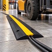 Rampe de protection de câbles robuste en caoutchouc à 1 canal, jaune et noir, pour traversée de route, allée et événements