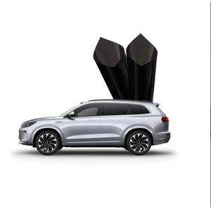 סרט חלונות לרכב סאניו קרבון 2535 דו שכבתי PET 2 מיל 99% דחיית קרינת UV/אינפרא אדום, משנה צבע, הגנה על פרטיות בגליל - Product Image 1